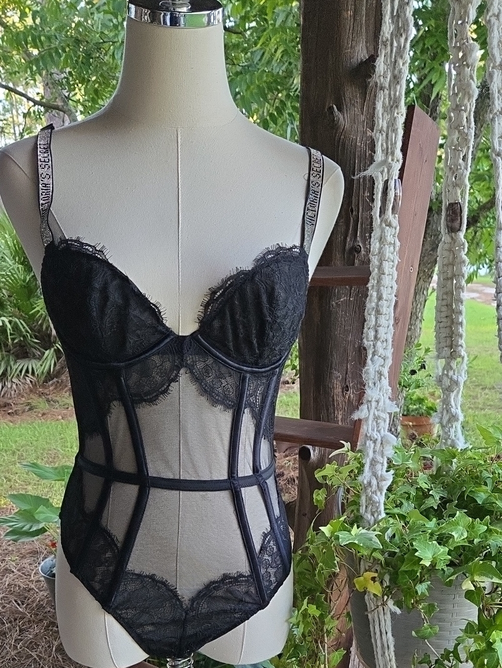 Victoria's Secret Black Sheer Lace Teddy With Rhinestone Logo Straps Size Small